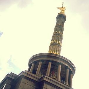 Full_993979_657220010957515_1450059328_n